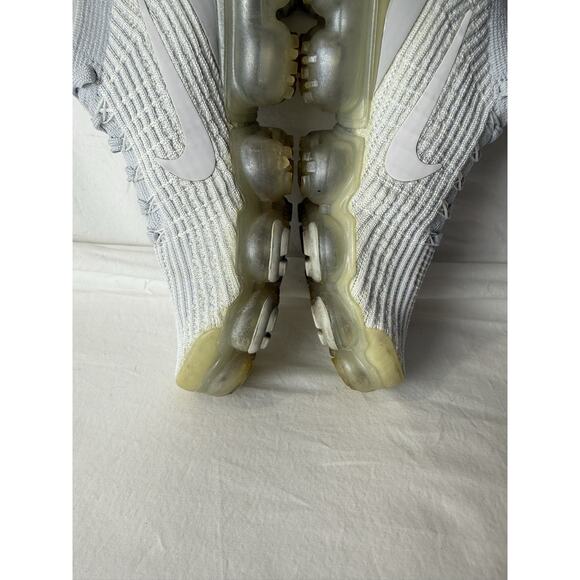 Nike Women’s Air VaporMax Flyknit 3 Gray Running Shoes Sneakers Size 8.5 - Picture 9 of 13